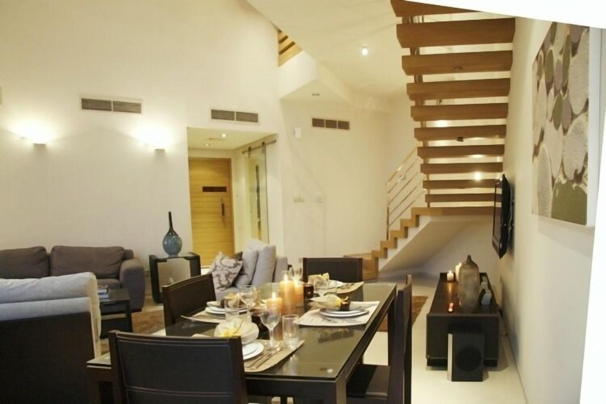 Sea Loft Villas Манама Екстериор снимка